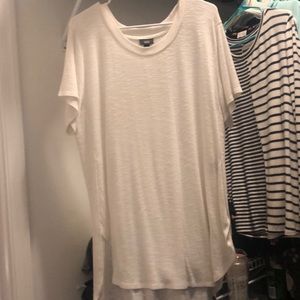 White Mossimo tunic tee
